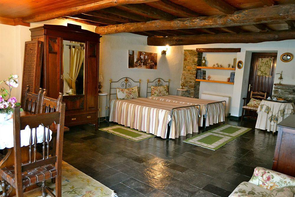 Quintal De Alem Do Ribeiro-Turismo Rural Lousã Exterior photo