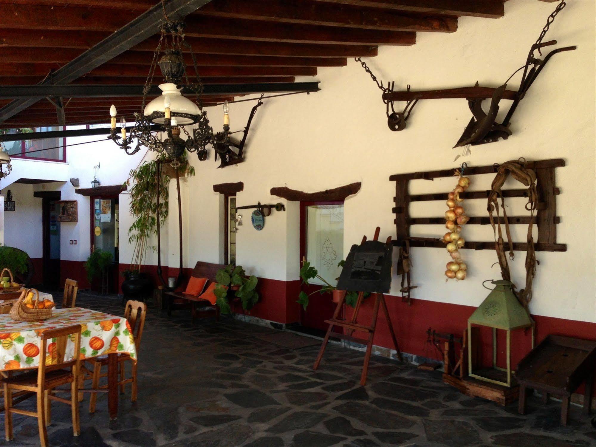 Quintal De Alem Do Ribeiro-Turismo Rural Lousã Exterior photo